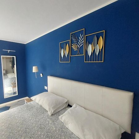 Be Blu Apartment Naples Luaran gambar