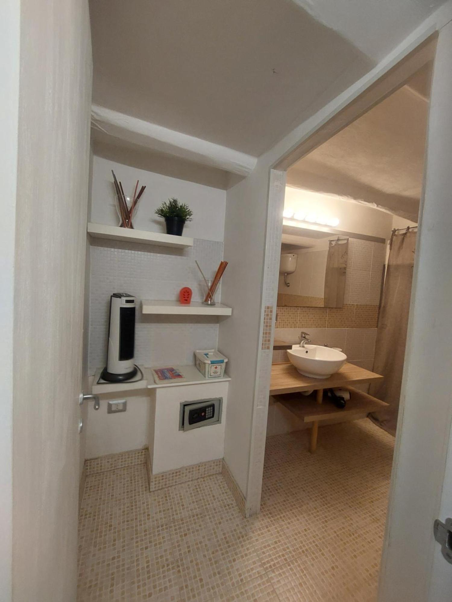 Be Blu Apartment Naples Luaran gambar