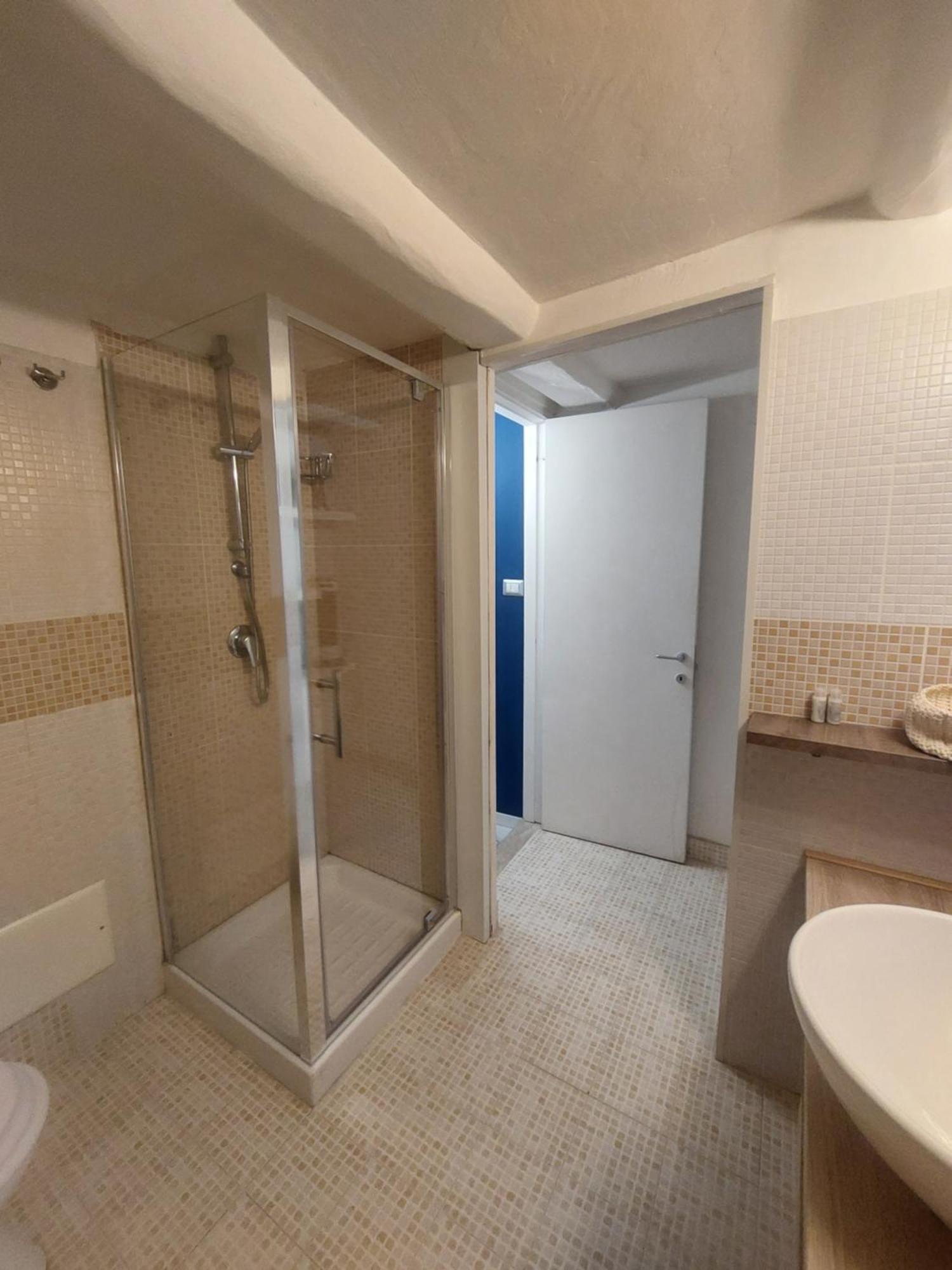 Be Blu Apartment Naples Luaran gambar