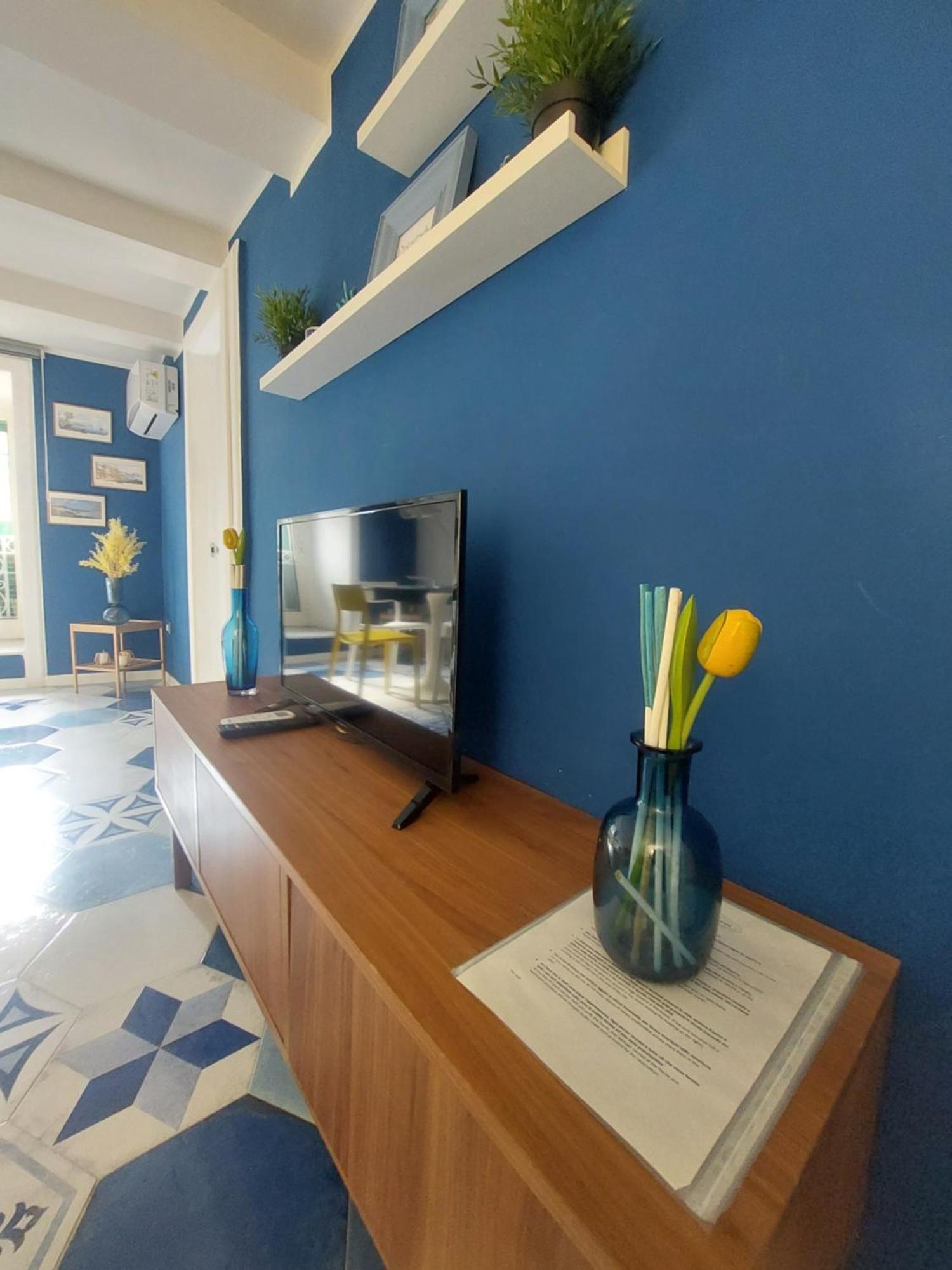 Be Blu Apartment Naples Luaran gambar