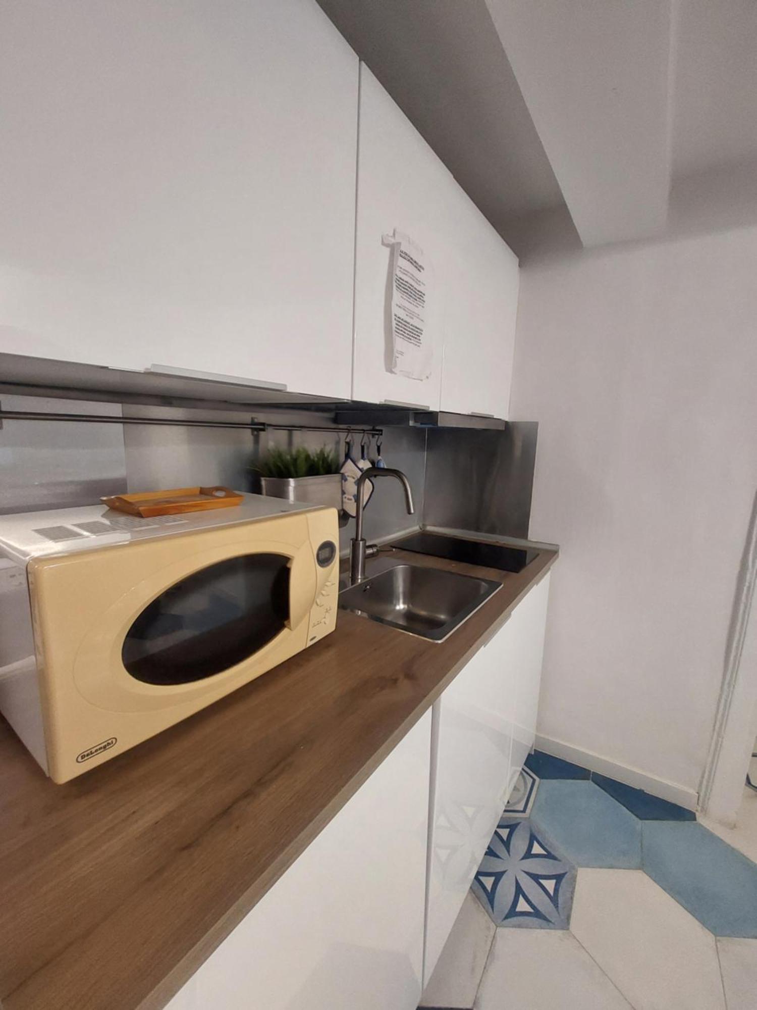 Be Blu Apartment Naples Luaran gambar