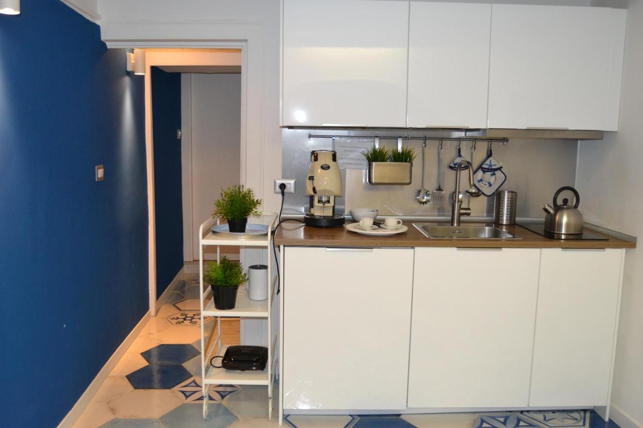 Be Blu Apartment Naples Luaran gambar